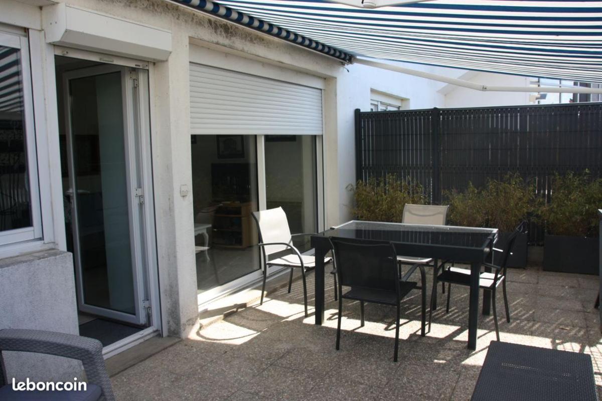 Appt Les Pieds Dans L'Eau Apartment Tregastel Exterior photo